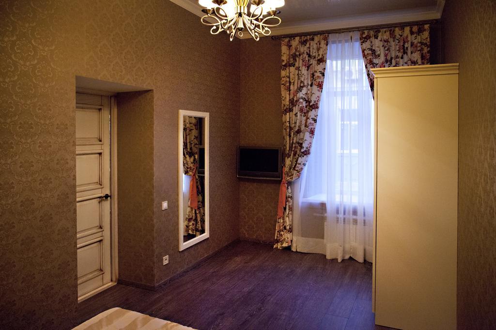אודסה Apartment In Deribasovskaya Street 13 מראה חיצוני תמונה